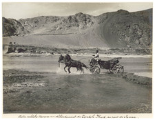 Persia, Notre calèche traverse un débordement du Zendeh Rud au pont de Saman  Vi
