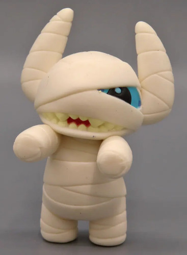 Disney stitch mini figurine - stitch,