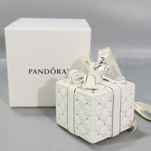 Pandora 2016 xmas - 2016,