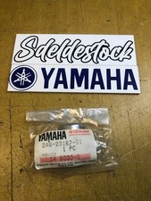 1 support axe de roue fourche yamaha 2a6-23167-01 dt 125 78 dt 125 mx 1986 1991