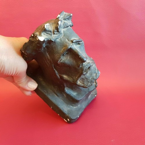 Sculpture plâtre tête - la,
