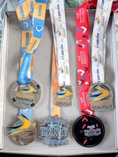Lot médaille Triathlon international de Deauville Pays d'Auge Hoka One Coca-Cola