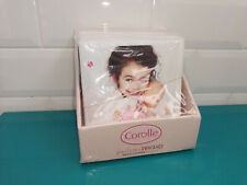 NEUF scellé présentoire de 25 Catalogues Poupées Corolle 2010 Parfums d'enfance