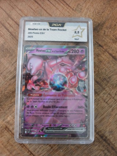 Mewtwo team rocket - mewtwo,