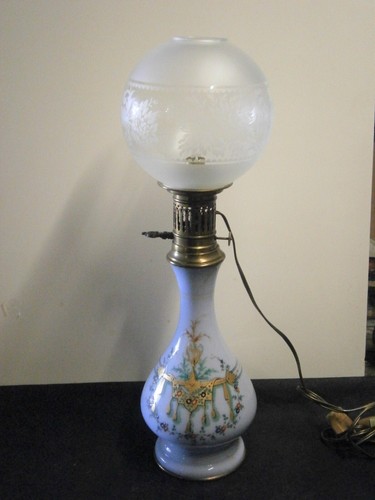 Ancienne lampe petrole - ancienne, a