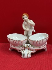 Salière, saleron  Porcelaine