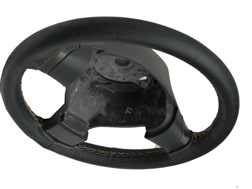 Housse volant cuir - en,