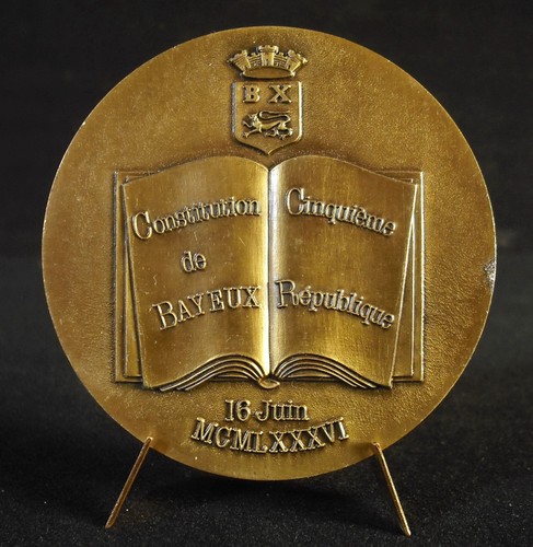 Médaille constitution - constitution, de