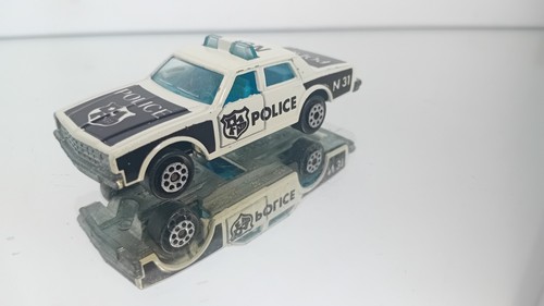 Majorette chevrolet impala - majorette,