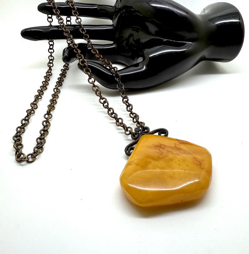 Collier pendentif ancien