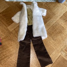 POUPEE BELLA CATHIE. TENUE "ZIBELINE". 1980. PARFAIT ETAT , Vêtement Manteau