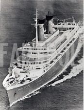 Photo de presse vintage Bateau à Moteur Achille Lauro Après Le - ,1985,tirage