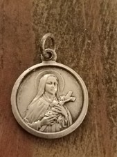 Médaille Religieuse Ancienne