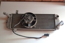 RADIATEUR DE REFROIDISSEMENT EAU ET VENTILATEUR SCOOTER SUZUKI 125 BURGMAN