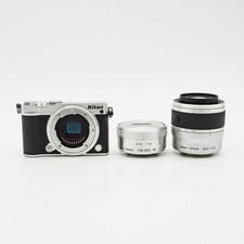 Nikon 1 J5 Silver Double Zoom