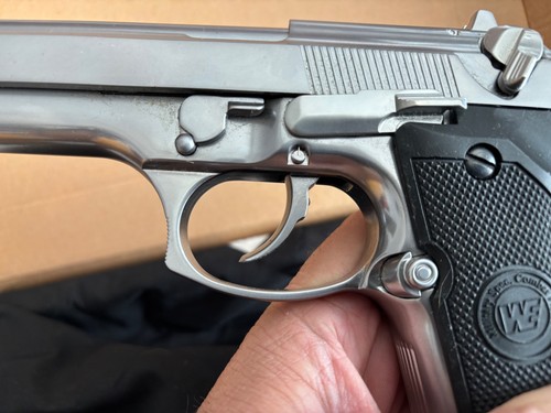 Gas powered airsoft - we, m-92