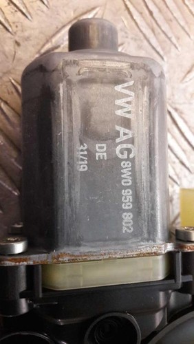 Moteur leve vitre avant droit