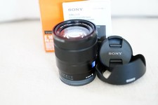 Sony Zeiss Sonnar T* E 16-70mm