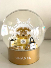 BOULE NEIGE CHANEL NEUVE