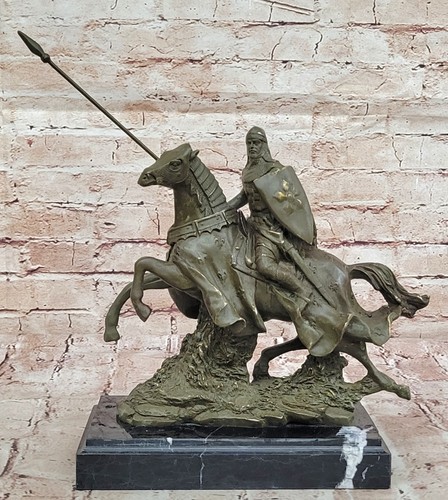 Bronze sculpture armored - sculpture, de