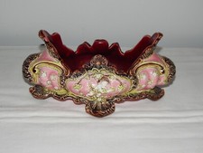 ANCIENNE Jardinière en Barbotine à Décor D'Ange Signée