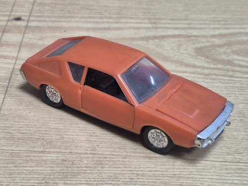 Voiture miniature renault - renault, 17
