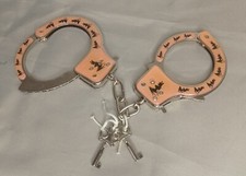 Paire de menottes pour