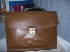 cartable vintage plein  cuir camel  (A/G)