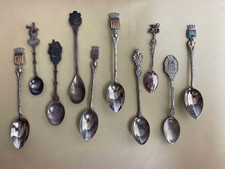 LOT DE 10 CUILLERES DE
