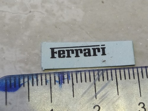 Décalcomanie ferrari - 1/18,
