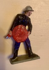 Figurine Starlux Pompier de Paris