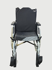 Fauteuil roulant et pliable de grand Confort avec 2 coussins mémoire de forme