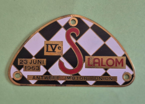 Badge calandre 4éme - , /