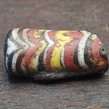 ANCIEN ROMAN . PERLE DE VERRE