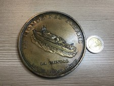 médaille COUSTEAU Commandant de LA CALYPSO Le monde des océans par DUBOC