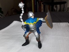 MOYEN-AGE PAPO 2005  "Officier