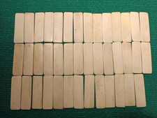 Ancien - Lot de 41 Jetons en