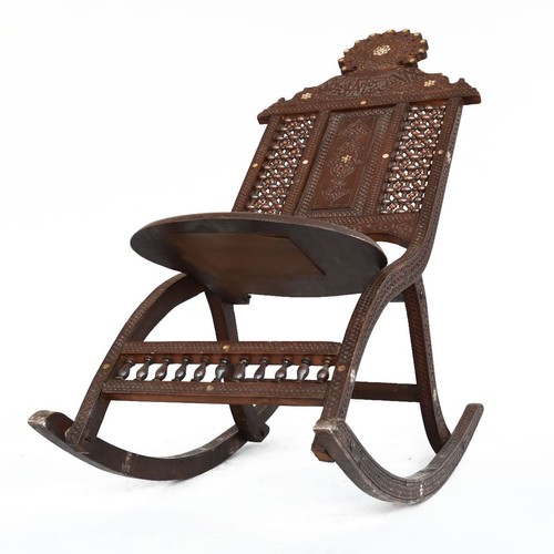 Chaise bascule oriental - chaise,