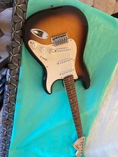 GUITARE FENDER SQUIER AFFINITY STRAT