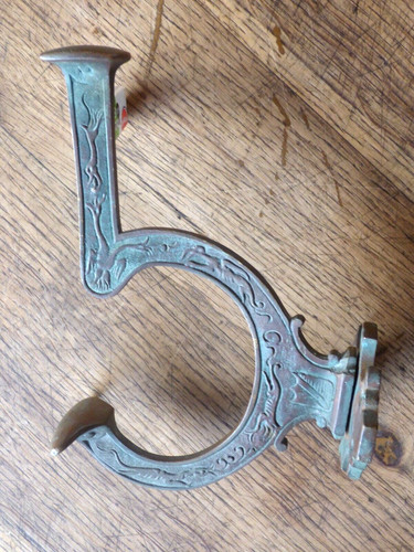 Rare ancienne patère en - et,