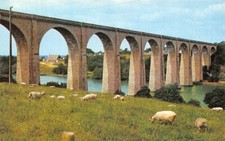 L'ISLE JOURDAIN -Le Viaduc de l'Isle-Jourdain et le village vacances 