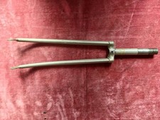 Fourche 162mm  en acier pour cadre de velo 25×100 700/650 D8