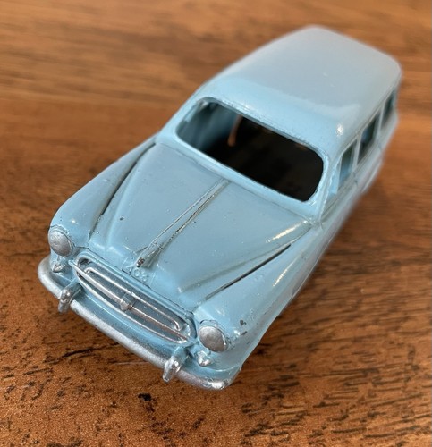 Dinky toys 403 - toys, peugeot