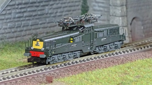 Arnold hn2550s locomotive - hn2550s,