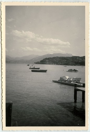 Photo ancienne pédalo - photo, lac