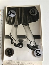 Ancienne Photo De Presse Originale Bottier Hellster Boucle Bijou Luxe Chaussures