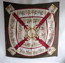 HERMES Foulard soie Les