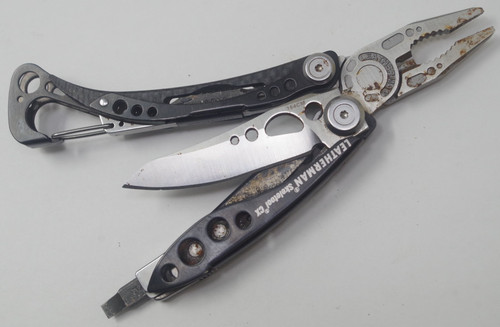 Black leatherman skeletool - black, cx