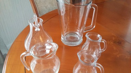 Pichet jus eau - à,