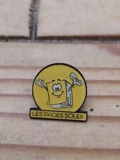 Pin's Pins Pin Enamel* Annuaire Téléphonique Pages Jaunes "les Pages Soleil" 